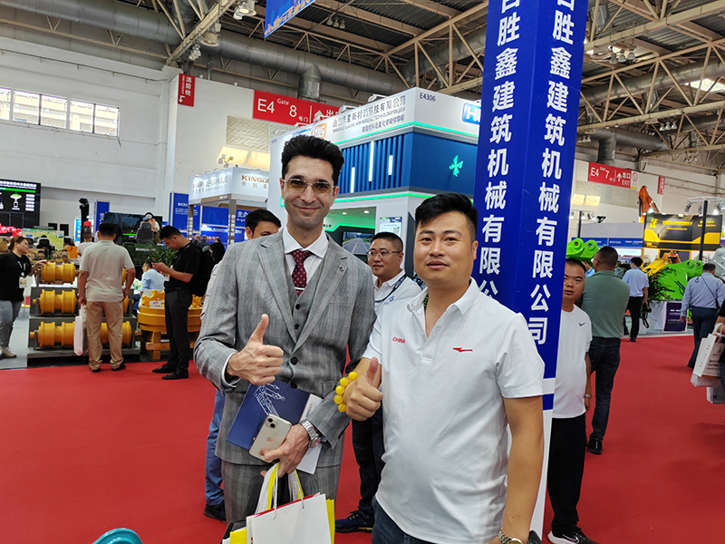Yantai Shengxin Construction Machinery CO.,LTD.